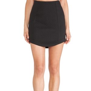 Black curved hem mini skirt NWT